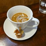 キッチン ブルー グローブ - ホワイトコーヒーへ