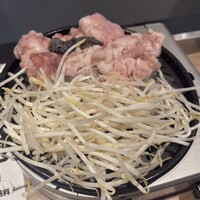 十勝ハーブ牛焼肉 MONMOM - 