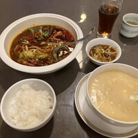 中国料理 盤古殿 新横浜プリンスホテル店 - 牛肉と唐辛子四川香味煮込み(小)、コーンスープ、ライス