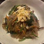 キムチ屋ときわ - ハーフでも多い量です