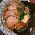 一丸 - かずまるラーメン