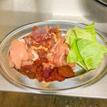 とり焼大衆食堂 肉一八 - 