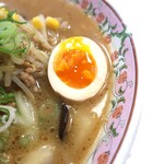 餃子の王将 - 味玉1/2