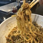 まるぶし　とんや - 【2024.10.24(木)】台湾まぜそば（大盛・300g）1,200円→1,050円の麺