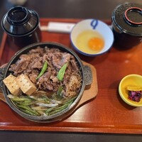 荒井屋 本店 - 牛鍋定食
