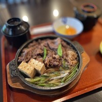 荒井屋 本店 - 煮込み感が強い