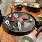 土と青 - 刺身5点盛り