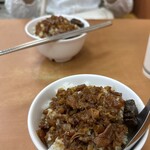黄記滷肉飯 - 
