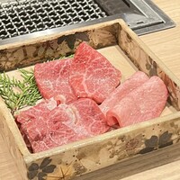 八面六秘 - 