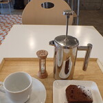 トーコーキッチン - チョコパウンドケーキ + ホットコーヒー