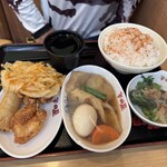 大衆食堂 半田屋 中田店 - 
