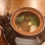 釜めし菜時記 さき亭 - 松茸の土瓶蒸し、ふたとったところ