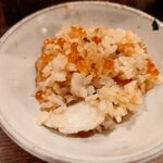 釜めし菜時記 さき亭 - よそったところ。おこげが良い感じ