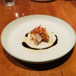 ルカ - オマール海老のロースト・アジアゴチーズを乗せてローストしたイチジク〜ジェノベーゼとバルサミコのソースで〜