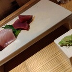 鮨めぐり - 刺身も実に新鮮です。