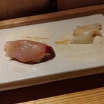 鮨めぐり - サッと刷毛でひと手間。