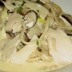 CAFE RIGOLETTO - 絶品！濃厚な「蒸し鶏の豆乳クリームソース」