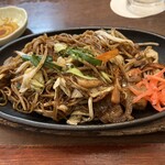 庄や - 焼きそば680円