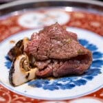 あき山 - 2024.10 牛ヒレと松茸の焼きすき