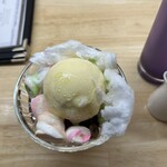 コラボカフェ本舗 - わたあめにシロップをかけたら、アイスが…！！