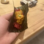 サワーとお料理 れもん - 鮪とウニの海苔巻き