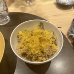 サワーとお料理 れもん - 知床牛の炊き込みご飯 カラスミがけ