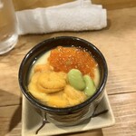 丞怜家 - 雲丹とイクラがのった茶碗蒸し
