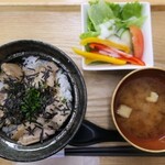 Café Peers - 豚塩カルビ丼
