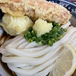梅田 釜たけうどん - 
