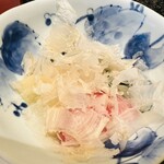 とんかつ マンジェ - 漬物