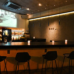 BAR 21 - シックでオシャレな内観