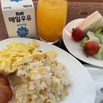 Asiana Business Class Lounge - 