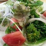 フラテッロ - 本日（５月２日）ランチサラダ
