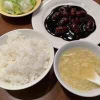 全家福 新館 - 黒酢の酢豚定食1,300円