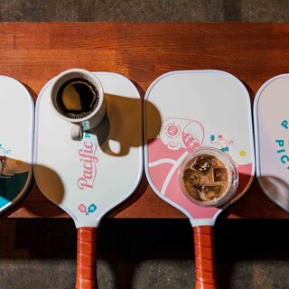 アクティビティの時間を彩るトロピカルなドリンク