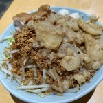 麺に始まり麺に終わる - 汁なし200野菜ちょいマシアブラマシマシ＋うずら