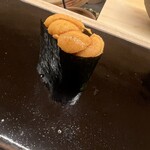 鮨 八咫烏 - バフンウニ