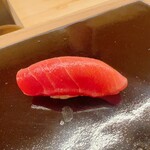 鮨 八咫烏 - 中トロ