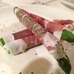 シシリヤ - 北海道アスパラの生ハム巻き