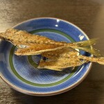 芦柳庵 - 鯵の骨せんべい