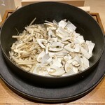 炎水 - 松茸ご飯 炊き込みと生松茸