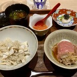 炎水 - 松茸ご飯 いくら 和牛すき焼き 香の物 味噌汁
