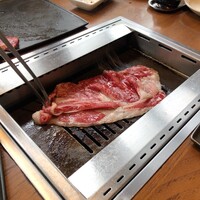 十勝ハーブ牛焼肉 MONMOM - 