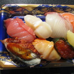 たこ一 - 本鮪・貝柱・活カンパチ・鰻・赤貝・いくら