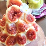 DAIBAN COFFEE cafe - かき氷(いちじく)2,600円✨フレッシュで極上の甘さのいちじく7～8個がカットされ、いちじくのソースもつきます。