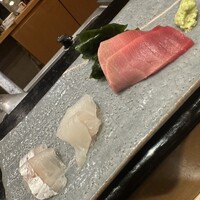 寿し処 寿々 - お刺身3種（真鯛・カワハギ・中とろ）
