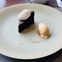 Dining & Bar TENQOO - 