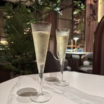 Oyster bar & Bistro Wharf - 