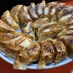 新ちゃん - ぎょうざ　4人前