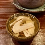 霞町 やまがみ - 松茸の土瓶蒸し